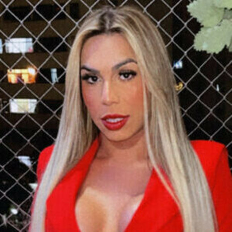 Mistressluiza actrice nue des photos