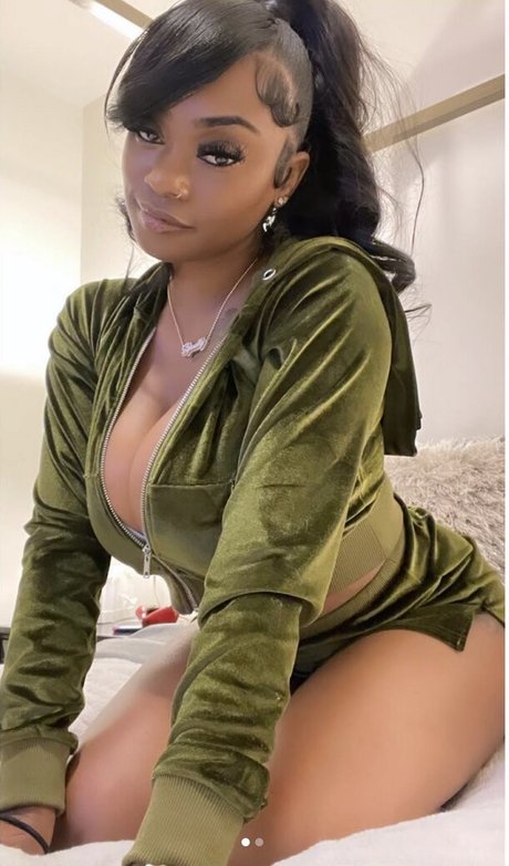 pyteee star du porno sympa image