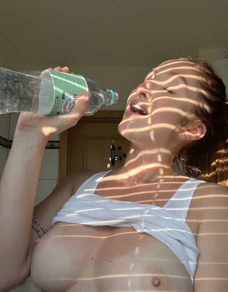 redfoxofficial actrice de grande qualité img