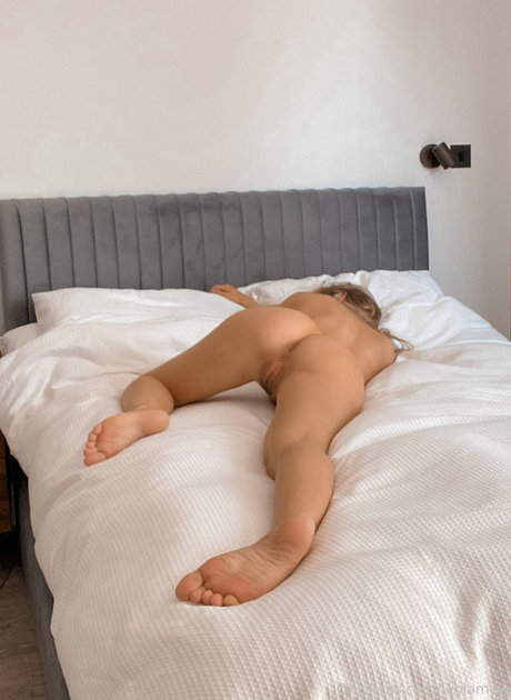 leolamew modèle de haute qualité img