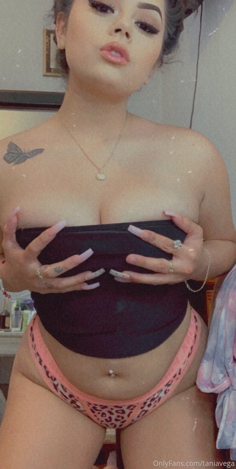 _TaniaVega star du porno nue images