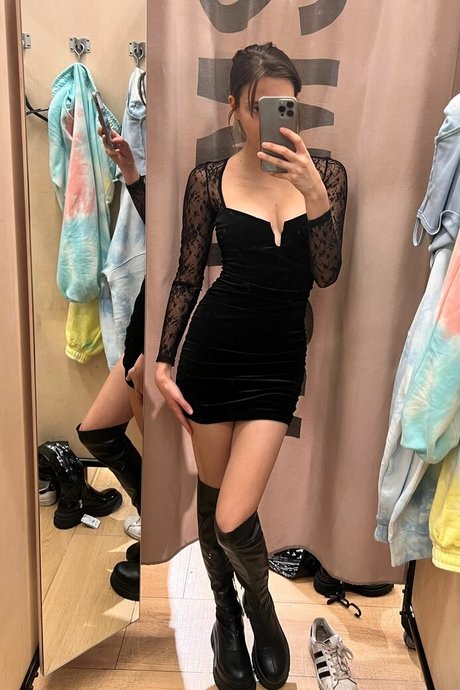 vieille milf onlyfans pornographique exclusif img