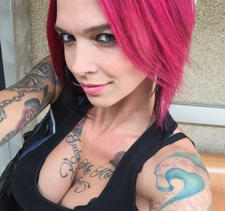Anna Bell Peaks star du porno gratuit img
