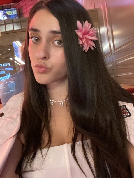 Angelique Gunn belle étoile image