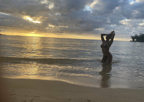 Kari Nautique star du porno gratuite img