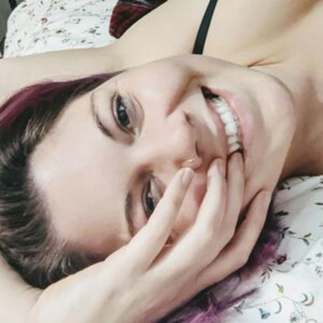 Classy katie modèle nu galeries