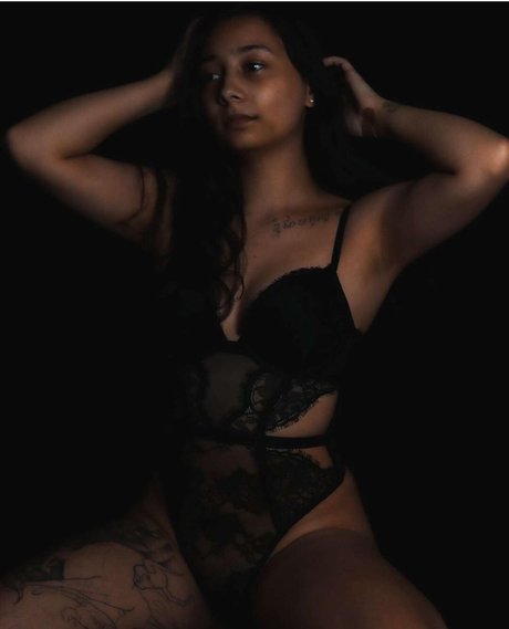 themsyellow xxx star du porno des photos