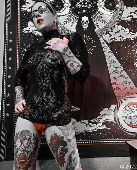 yoga sensuel onlyfans art meilleur archive