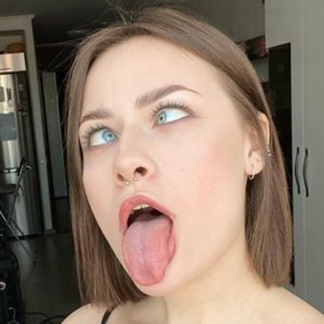 dasha actrice sexy img