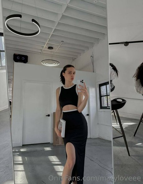 maryloveee étoile chaude image