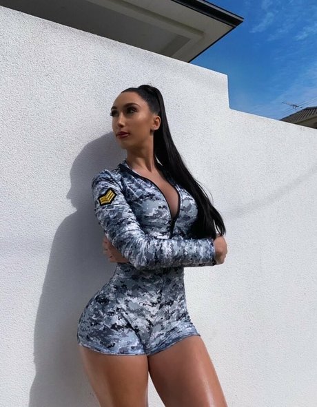 Stavroula étoile parfaite galerie