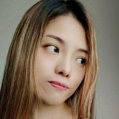 yumilovedoll étoile nue photos