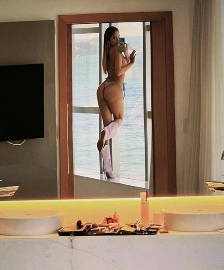 nu gratuit onlyfans hd image