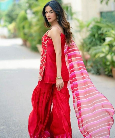 footjob pour ados uniquementfans beau porno des photos