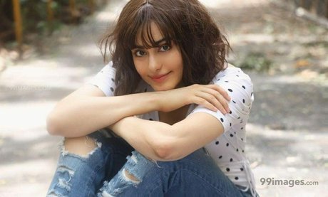 éjacule sur la langue onlyfans pornographique exclusif galeries