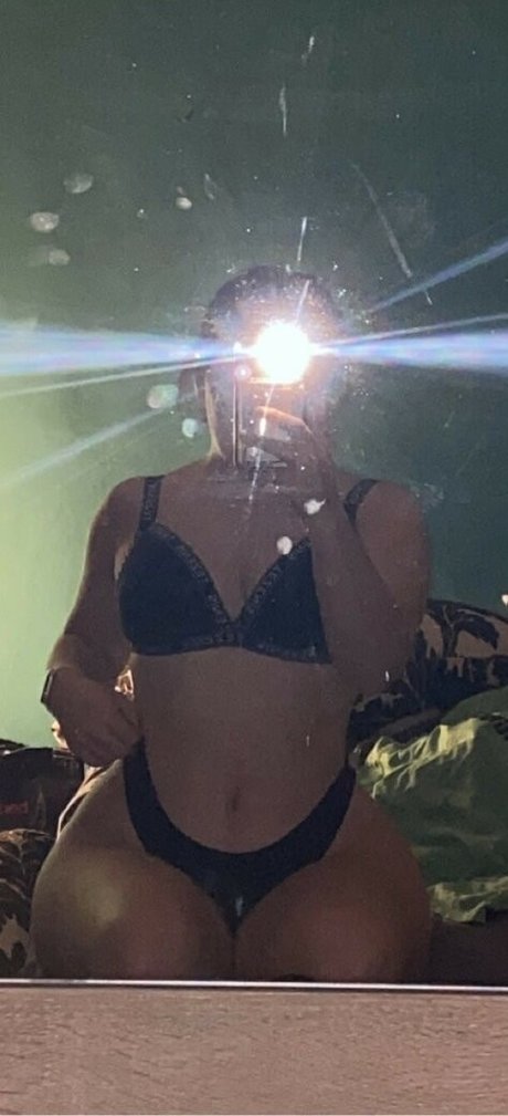 blonde en forme onlyfans libre nu image