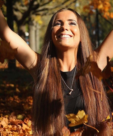 Meike Tosi star du porno belle archive