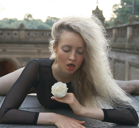 Natalia Sense modèle magnifique collection