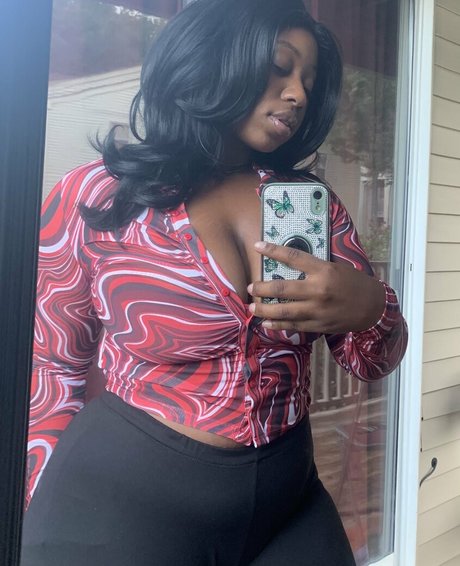 Kiana Marijuana étoile gratuite images