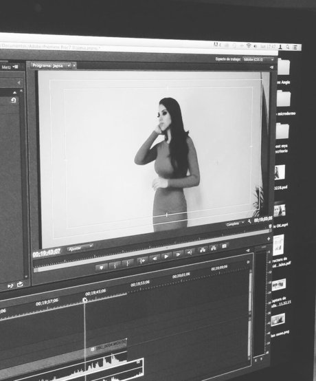 Claudia Guajardo étoile sympa des photos