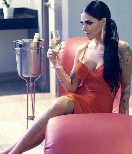 Claudia Guajardo star du porno galeries