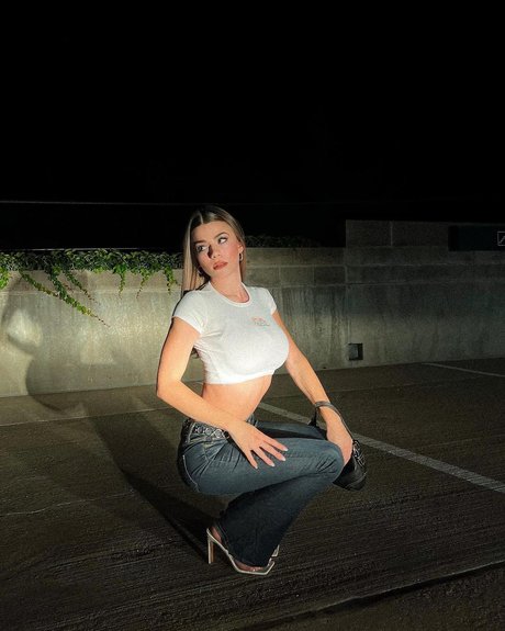 Amanda Kolar star du porno sympa photo