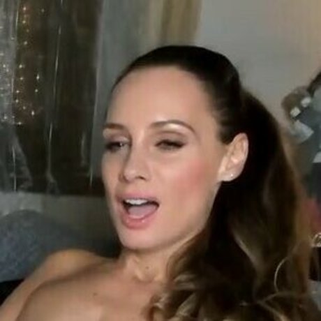 fans asiatiques célèbres xxx jolie images