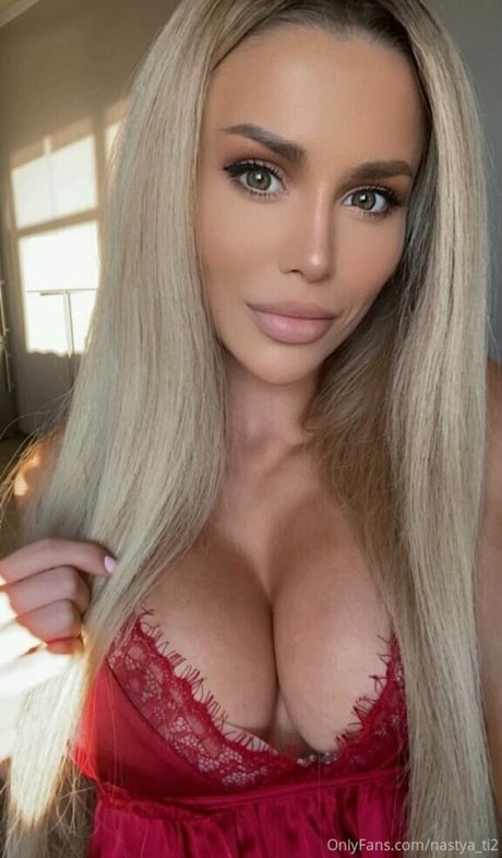 Anastasiya Timonina étoile de l'art image