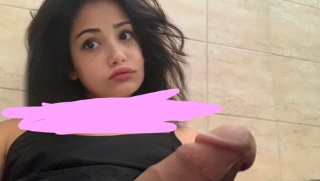 Mochii actrice exclusive des photos