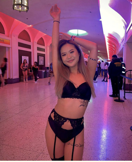 Bellarene haut de star du porno archive