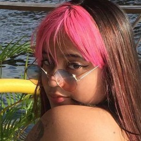 bikini ado onlyfans pornographique de haute qualité archive