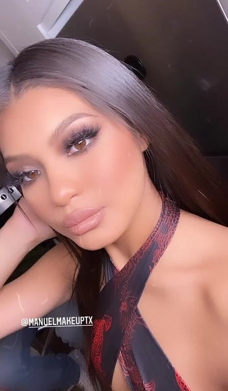 Carlita Silvestre star du porno sympa photos