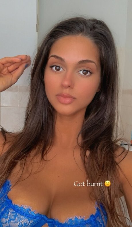 Alexandra Malliaras modèle parfait photo