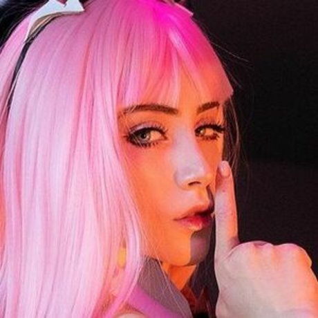 Athenacosplay modèle porno photos