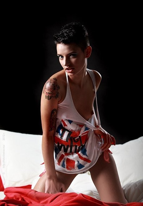 Kristina Letushova belle star du porno photo