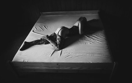 thinloth actrice de nus photo