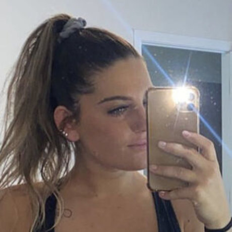 angeladayyy12 actrice sexy photos