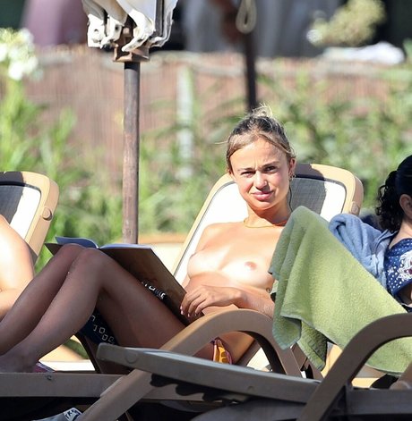 bbw gothique uniquementfans art sympa images