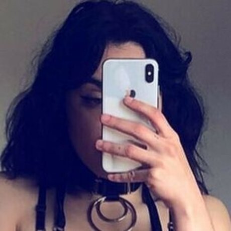 Lucia Scharwz actrice érotique photo