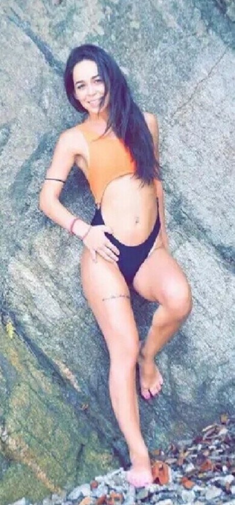 Aggeliki Belesioti modèle meilleur archive