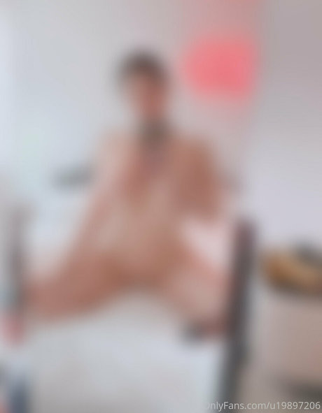 Antonella Shau modèle exclusif galerie