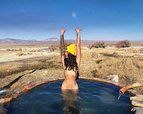 Justine Jorelle star du porno parfaite galerie