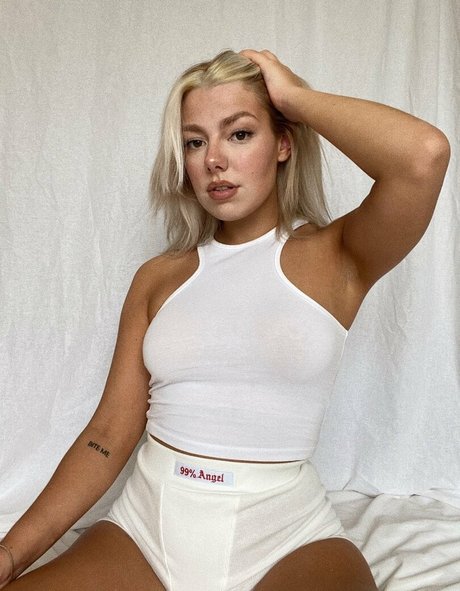 Beccajune meilleure star du porno galerie