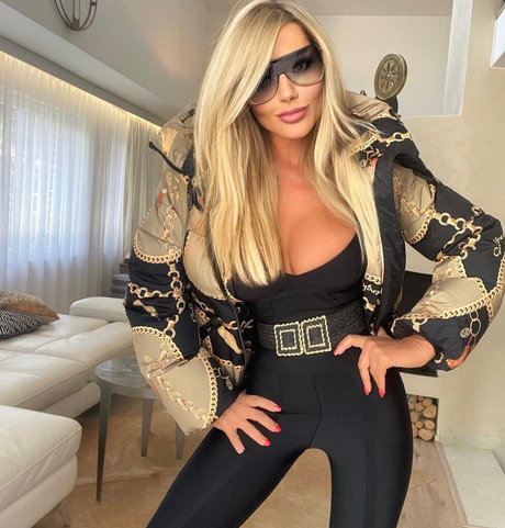 Lenka Dragounova étoile photos