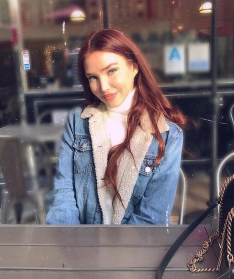 Ana Walczak modèle nu photos