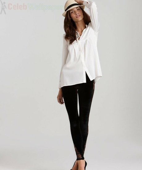 Andi Muise modèle porno collection