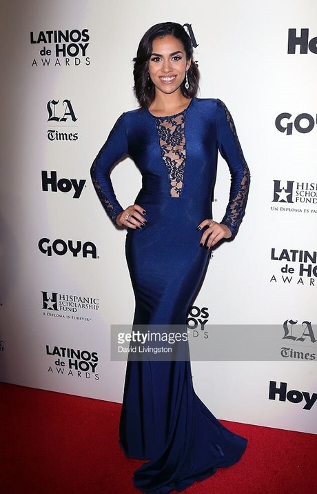 Andrea Sixtos modèle parfait galeries