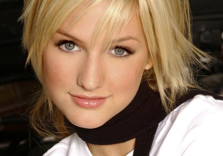 Ashlee Nicole Simpson étoile sexy galerie