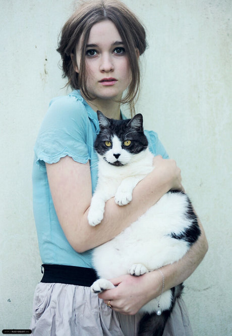 Alice Allegra Englert modèle hd images