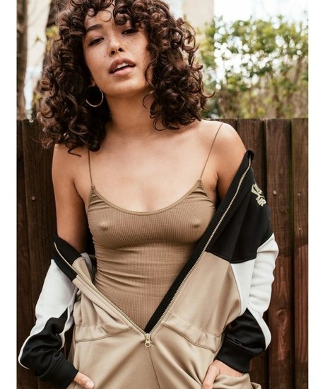 Felicia Fo Porter art star du porno galeries